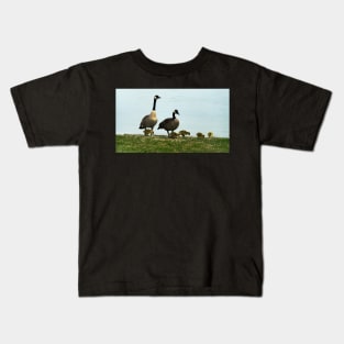 Mother and Father Canada Goose and Their Goslings Kids T-Shirt